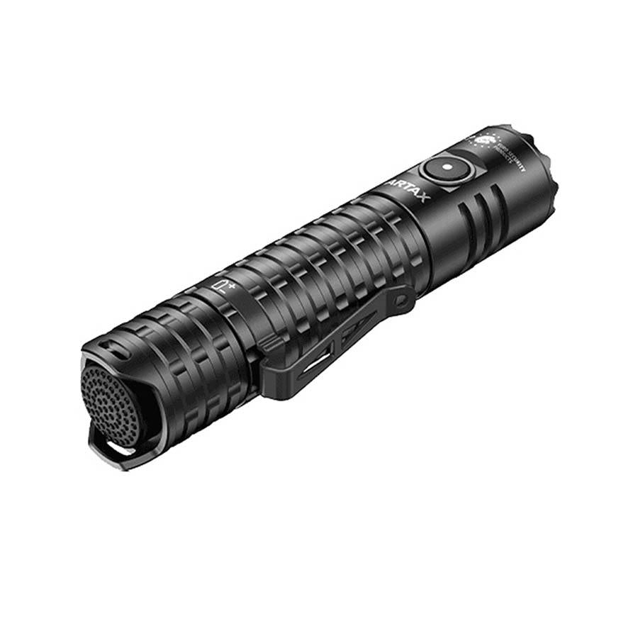 Die Artax EDC Taschenlampe von ESP ist wirklich die ideale EDC Taschenlampe. Sie ist klein, unheimlich leicht und bietet mit 1.900 Lumen eine tolle Lichtleistung