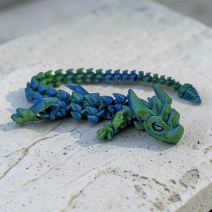 3 gedruckter Kristalldrache von EDC Gadgets. 3D Druck Drache flexibel E3D Gadget aus dem Drucker in Lasergrün
