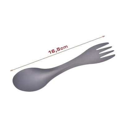Der Titan Göffel von Sgt.Candy ist das ideale EDC Tool für alle die häufig am Imbiss bzw. unterwegs essen.